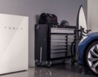 Tesla обновила Powerwall для зарядки авто во время отключения электричества